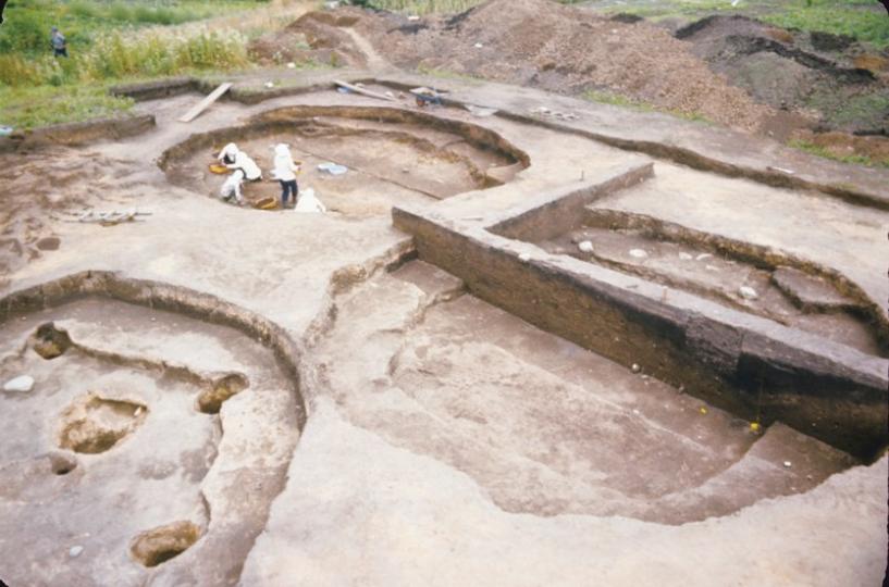 Hamanasuno excavation 63, 72, 71