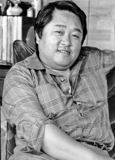 Yoshi in his home 1976
